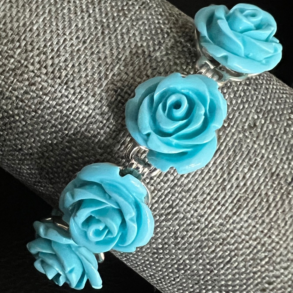 Vintage Blue Resin Rose Floral Link Bracelet Adjustable Size 6-7.25 Cottagecore